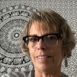 Meet your Posher, Kathleen